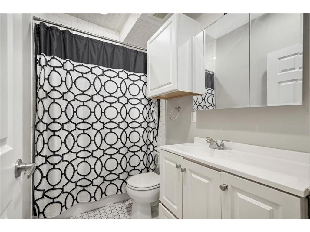 16 W 33rd Street Minneapolis MN 55408 6817411 image13
