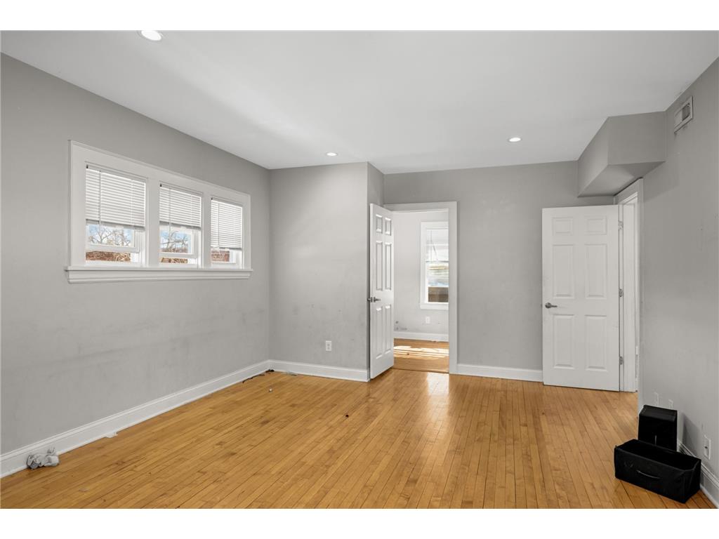 16 W 33rd Street Minneapolis MN 55408 6817411 image17