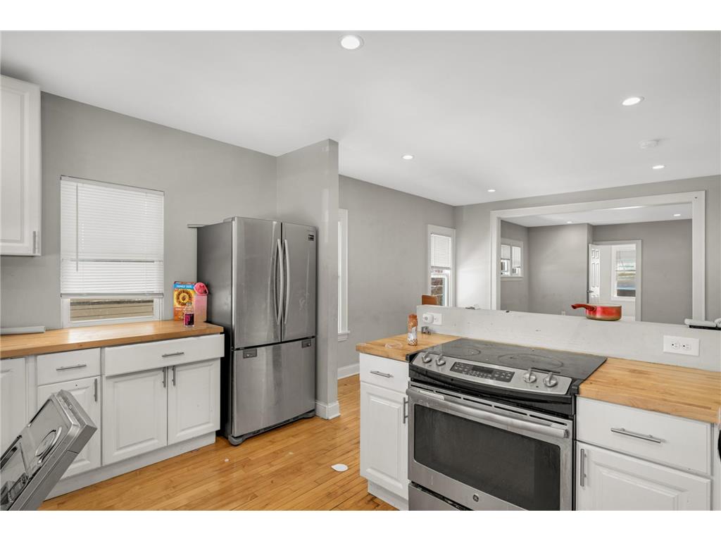 16 W 33rd Street Minneapolis MN 55408 6817411 image22