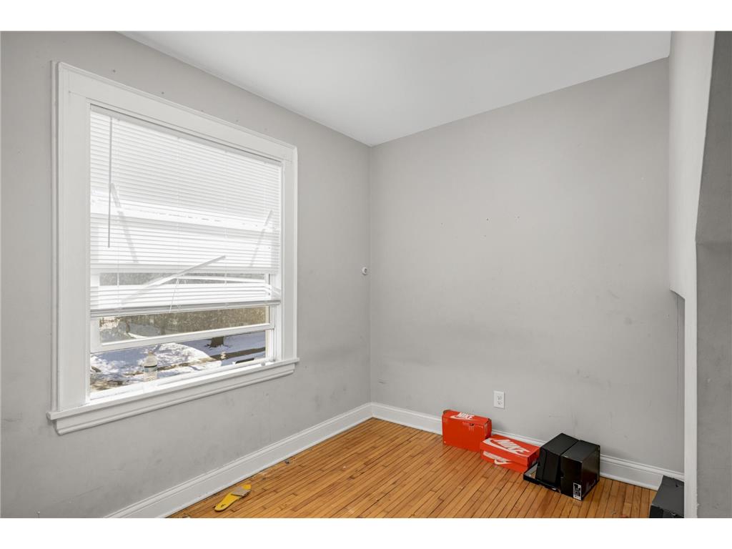 16 W 33rd Street Minneapolis MN 55408 6817411 image25