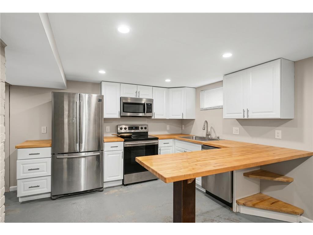 16 W 33rd Street Minneapolis MN 55408 6817411 image36