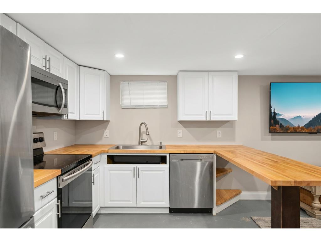 16 W 33rd Street Minneapolis MN 55408 6817411 image37