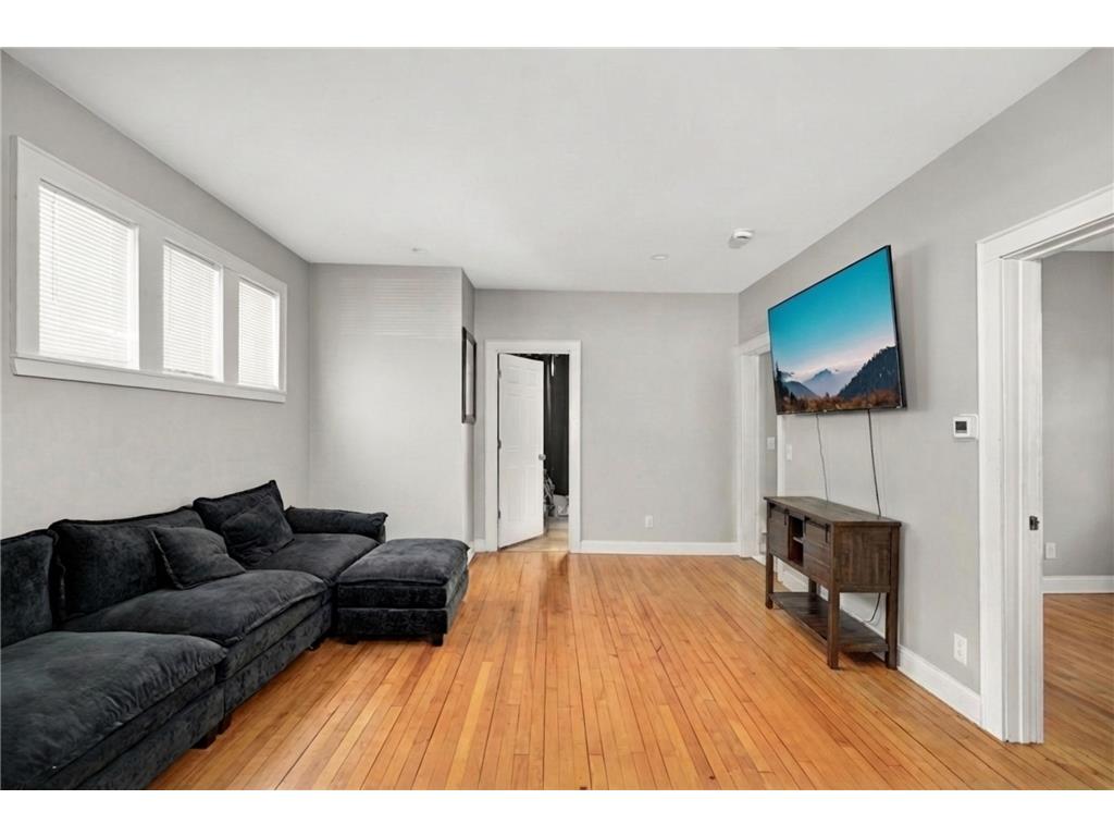 16 W 33rd Street Minneapolis MN 55408 6817411 image4