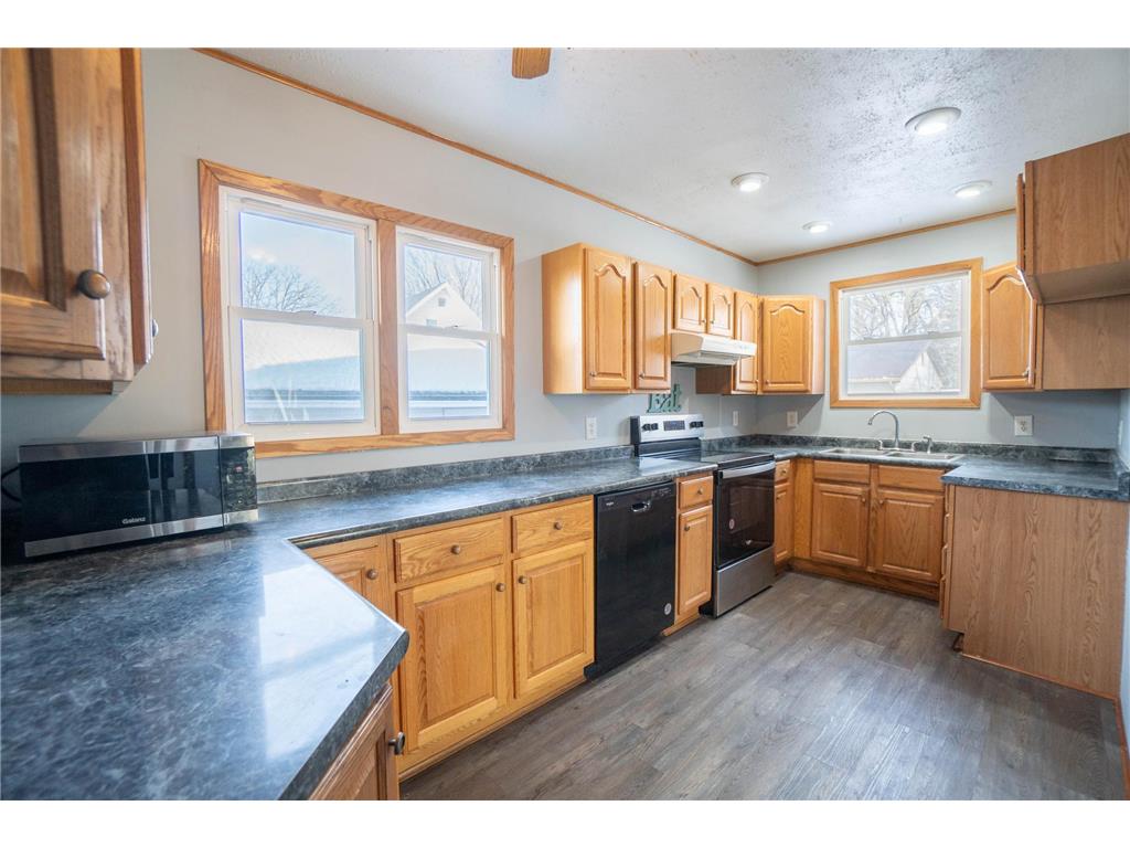 16 W Park Street New York Mills MN 56567 6819097 image58