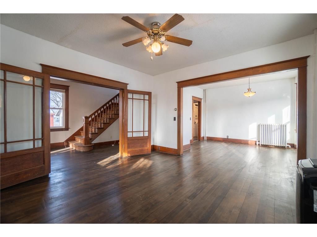 16 W Park Street New York Mills MN 56567 7025069 image1