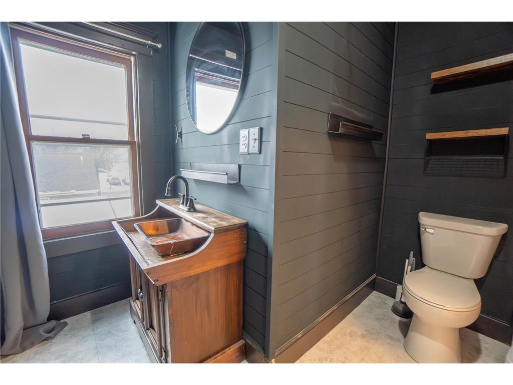 16 W Park Street New York Mills MN 56567 7025069 image24