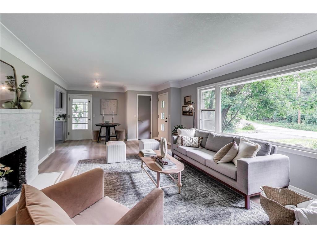 16 Westwood Road Minnetonka MN 55305 6761430 image1