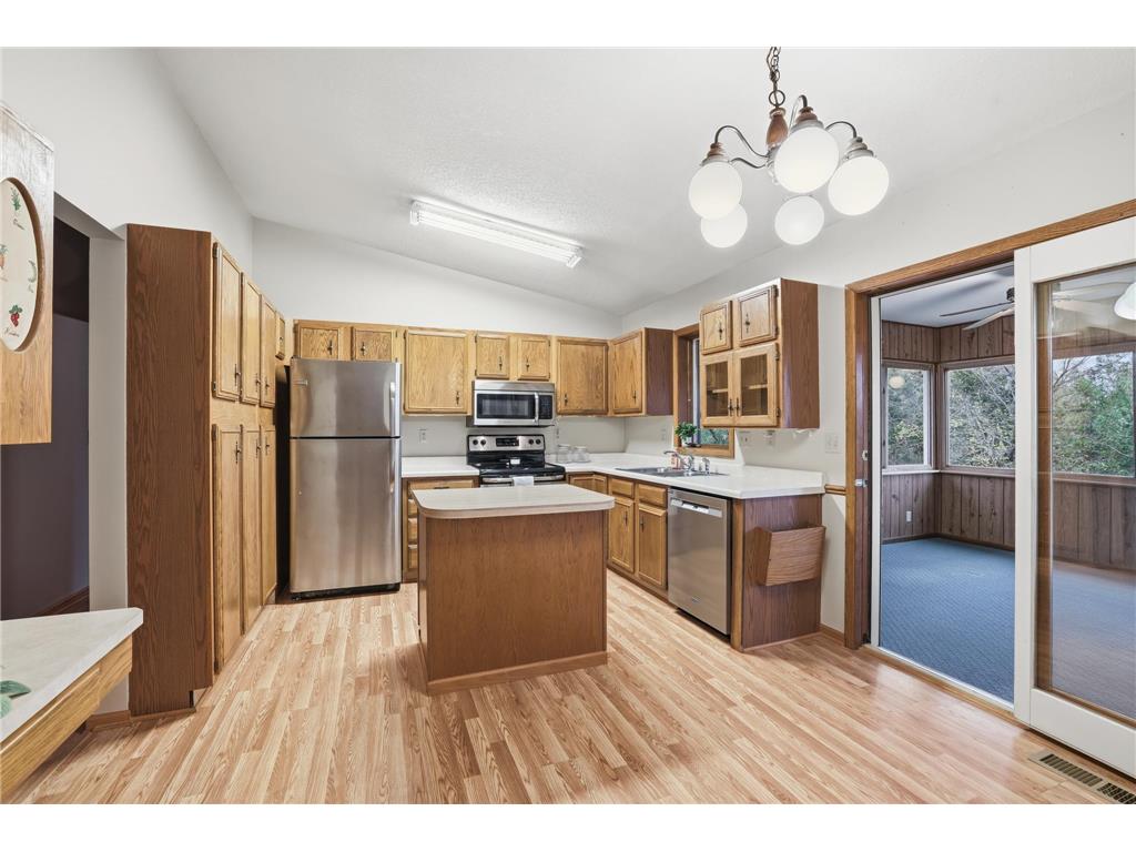 16 Woodridge Drive Belle Plaine MN 56011 6804502 image6