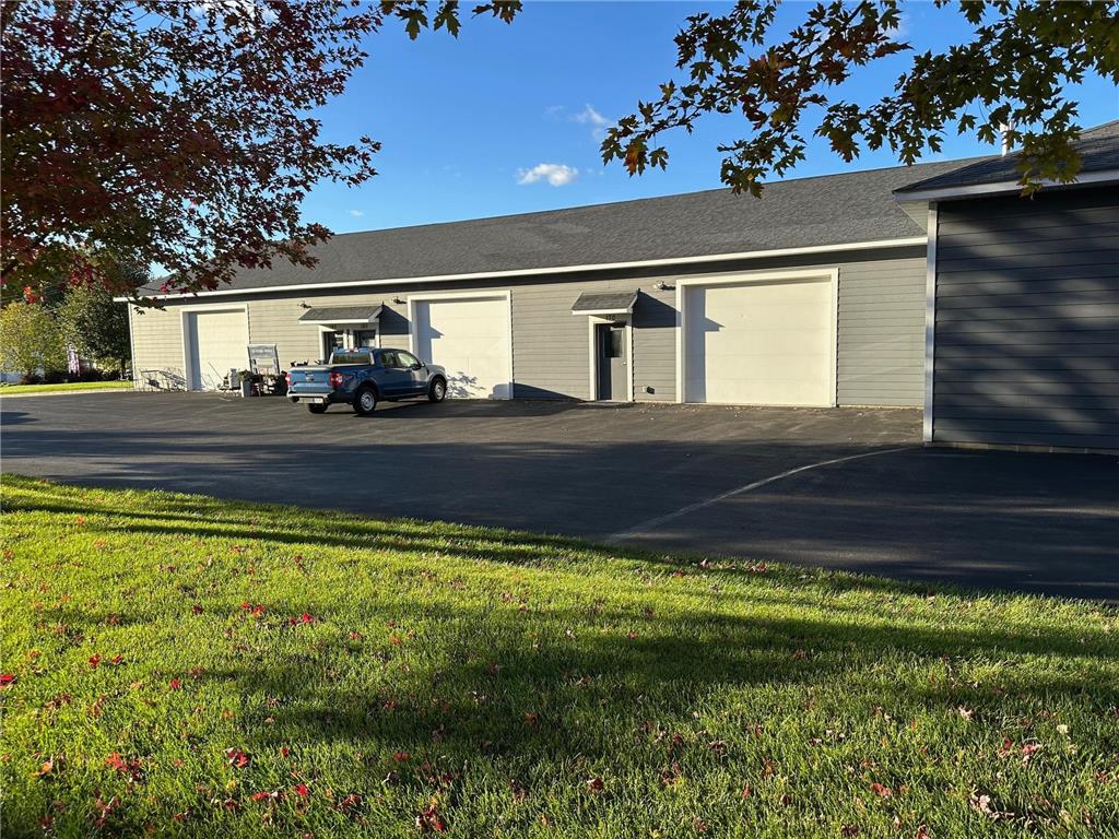 160 Market Street S Shakopee MN 55379 7056061 image2