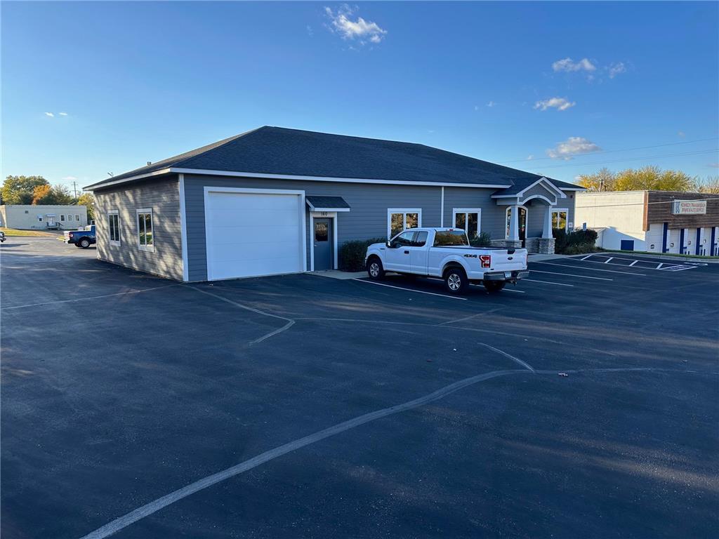 160 Market Street S Shakopee MN 55379 7056061 image4