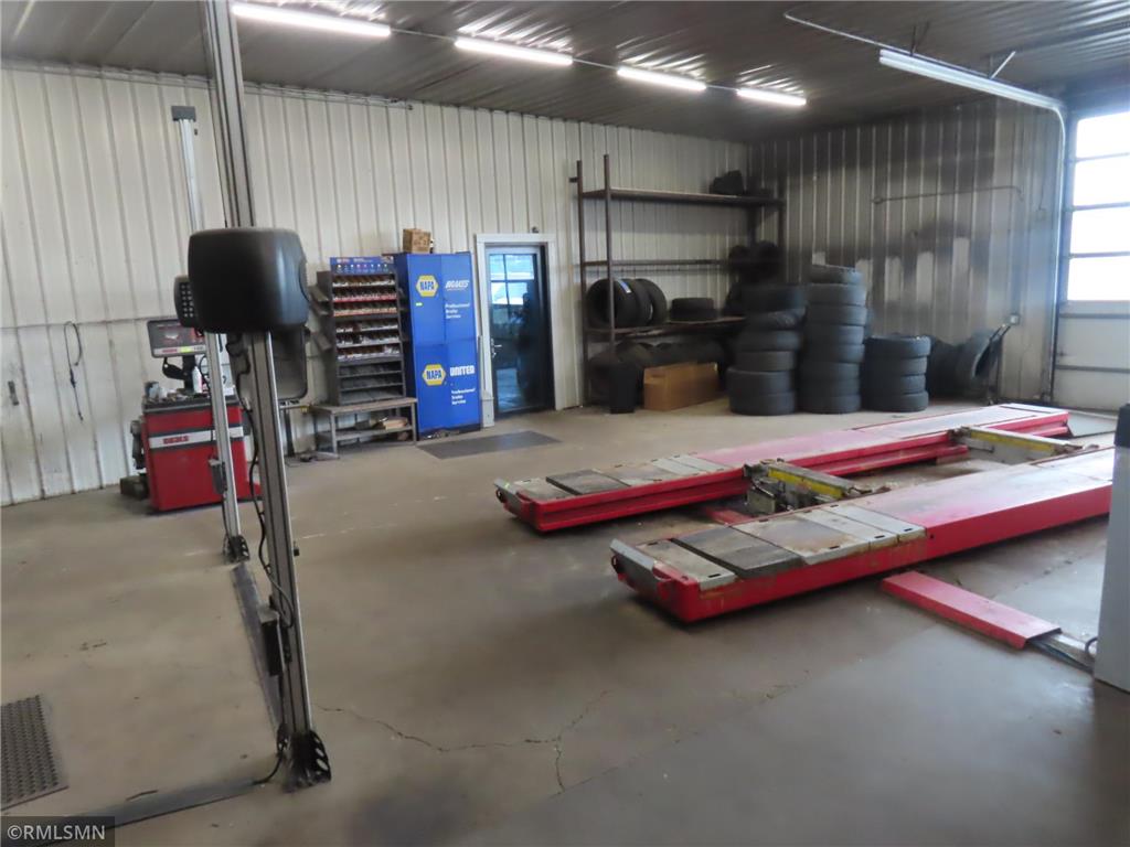 160 Poplar Avenue S Annandale MN 55302 7097282 image13