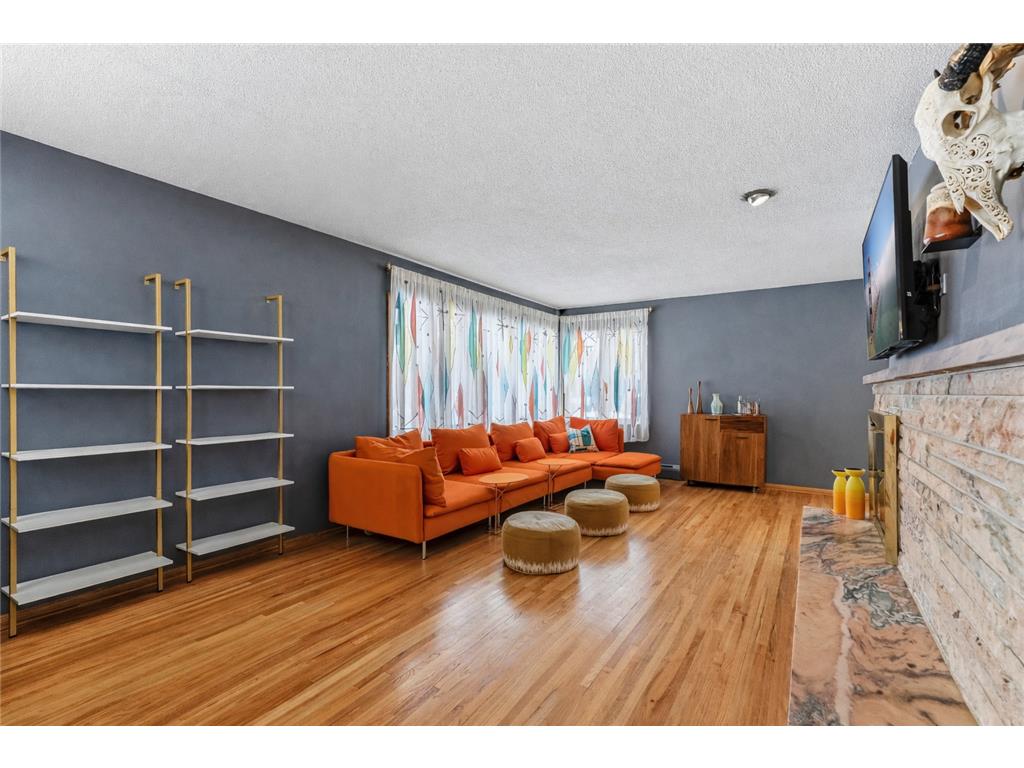 160 Stonybrook Way NE Fridley MN 55432 7040063 image5