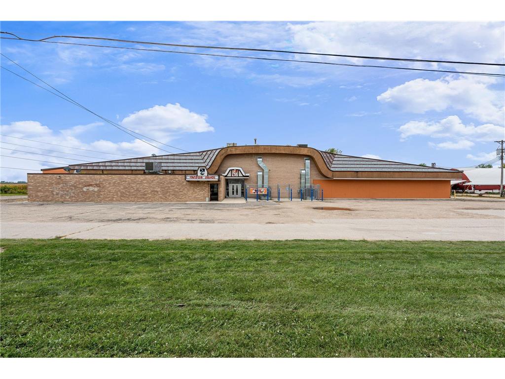 1600 10th Drive SE Austin Twp MN 55912 6794108 image1