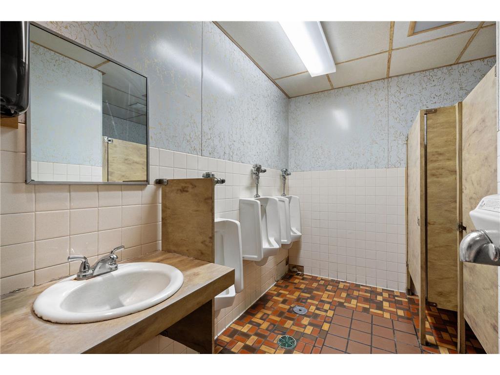 1600 10th Drive SE Austin Twp MN 55912 6794108 image38