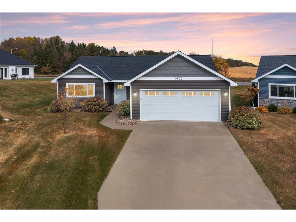 1600 18th Avenue NW Willmar MN 56201 6623700 image1