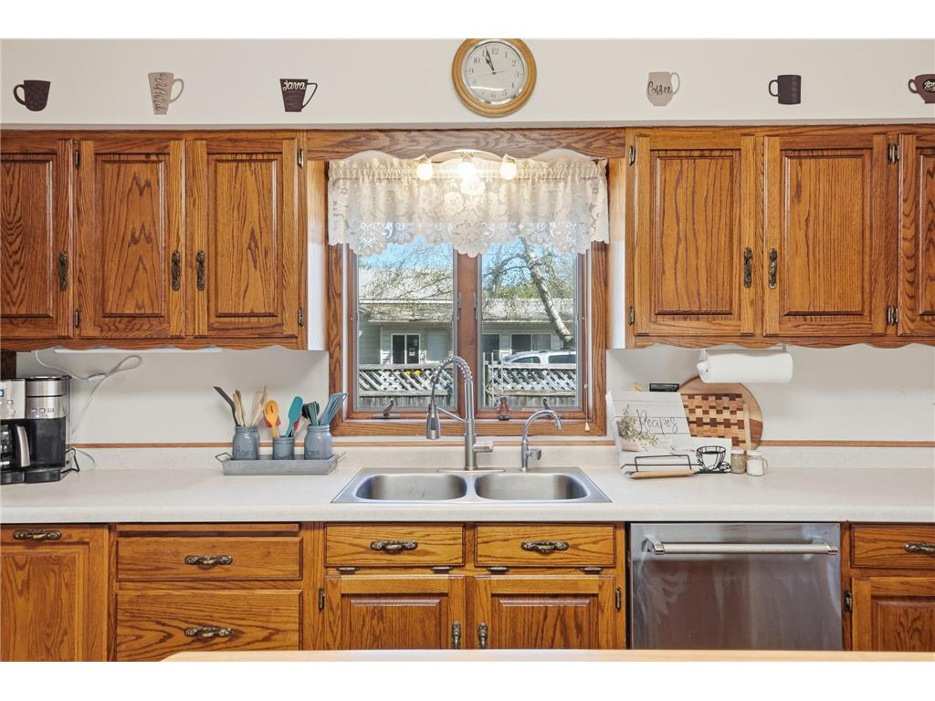 1600 7th Avenue SE Willmar MN 56201 7072084 image17
