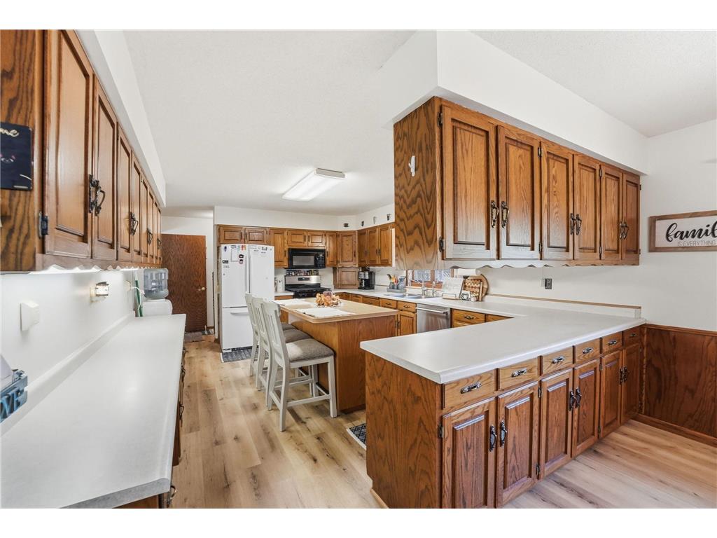 1600 7th Avenue SE Willmar MN 56201 7072084 image19