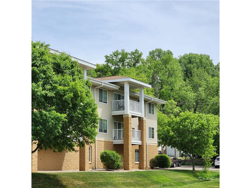 1600 Arundel Street #212 Saint Paul MN 55117 6381535 image1