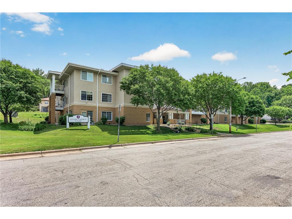 1600 Arundel Street #304 Saint Paul MN 55117 7104922 image1