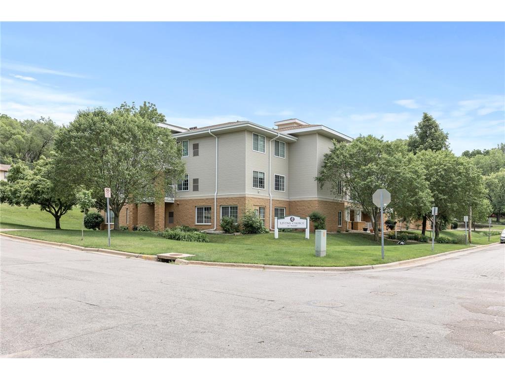 1600 Arundel Street #305 Saint Paul MN 55117 6616113 image1