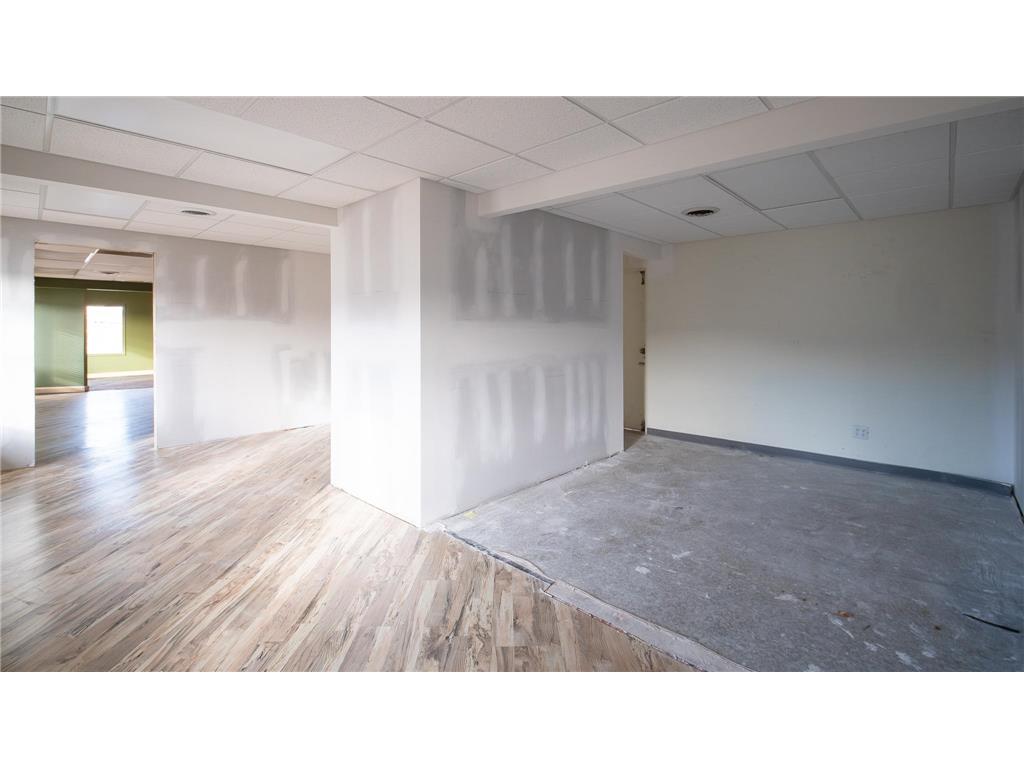 1600 Broadway Avenue N Rochester MN 55906 7019023 image14