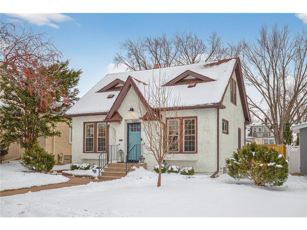 1600 Hartford Avenue Saint Paul MN 55116 7022838 image1