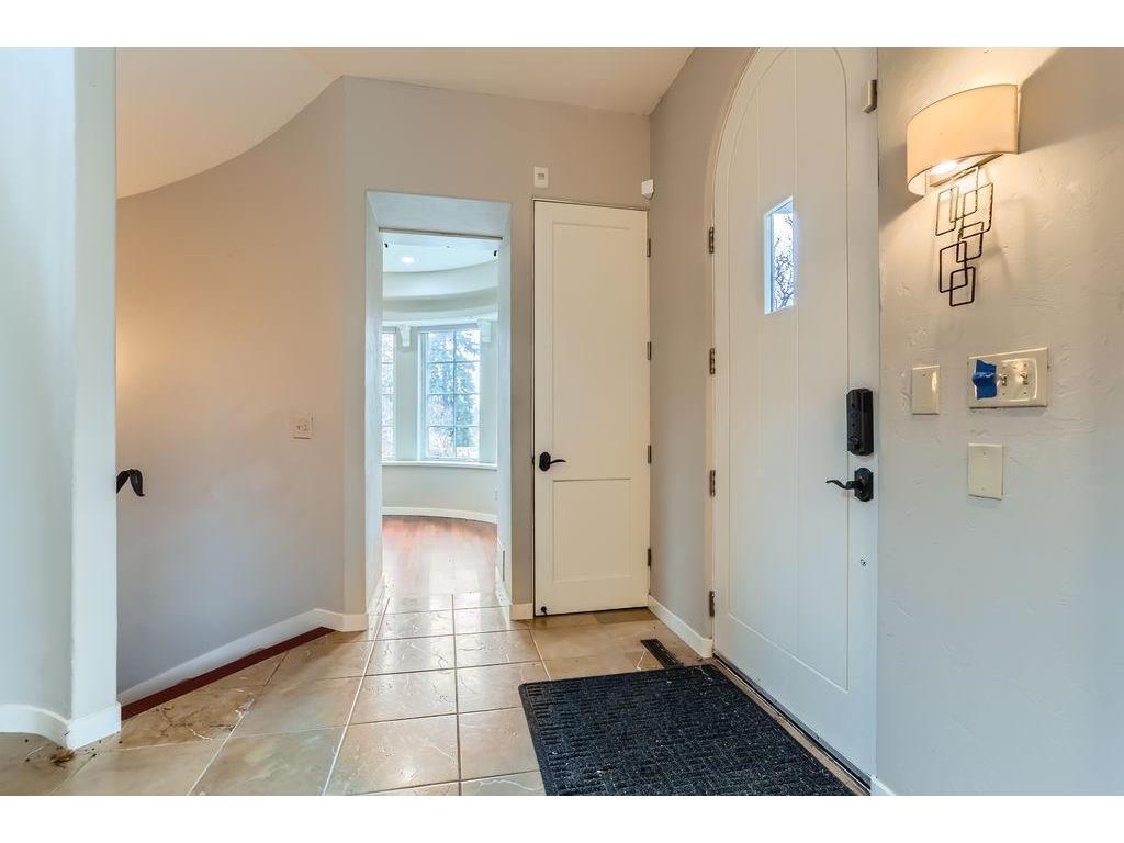 1600 Kenwood Parkway Minneapolis MN 55405 6674652 image12