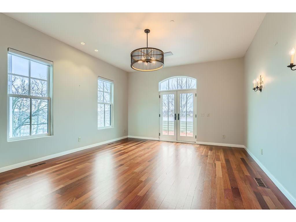 1600 Kenwood Parkway Minneapolis MN 55405 6674652 image14