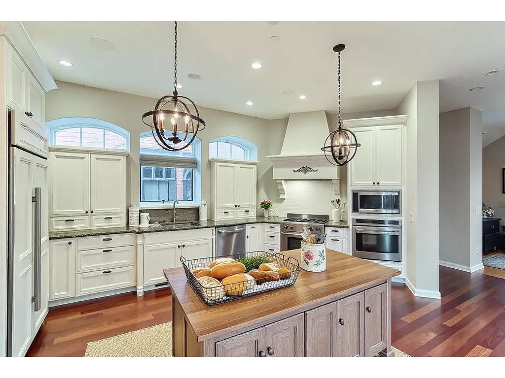 1600 Kenwood Parkway Minneapolis MN 55405 6674652 image24