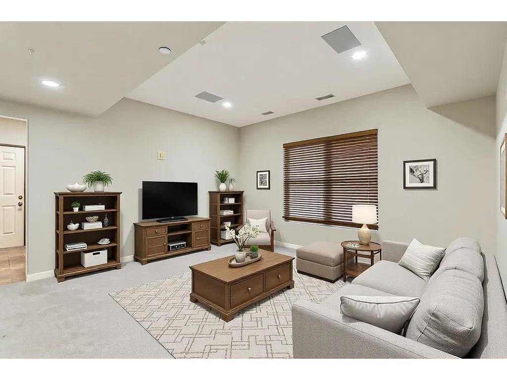 1600 Kenwood Parkway Minneapolis MN 55405 6674652 image41