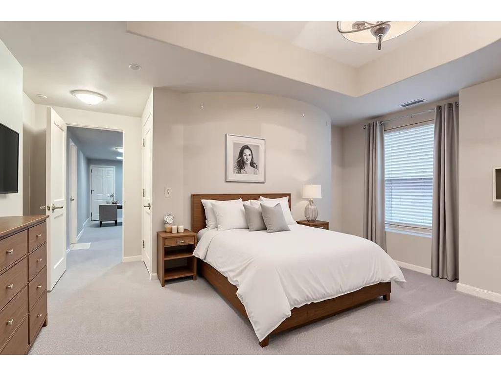 1600 Kenwood Parkway Minneapolis MN 55405 6674652 image44