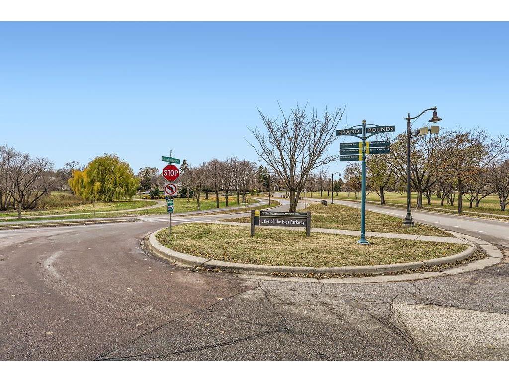 1600 Kenwood Parkway Minneapolis MN 55405 6674652 image65