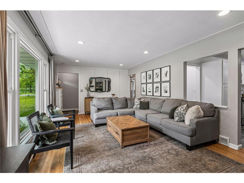 1600 Louisiana Avenue S Saint Louis Park MN 55426 7075818 image4
