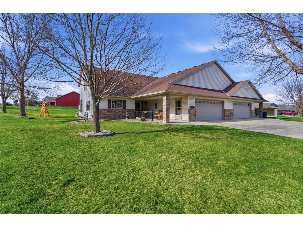 1600 Lower Trentwood Circle NE Willmar MN 56201 7062179 image1