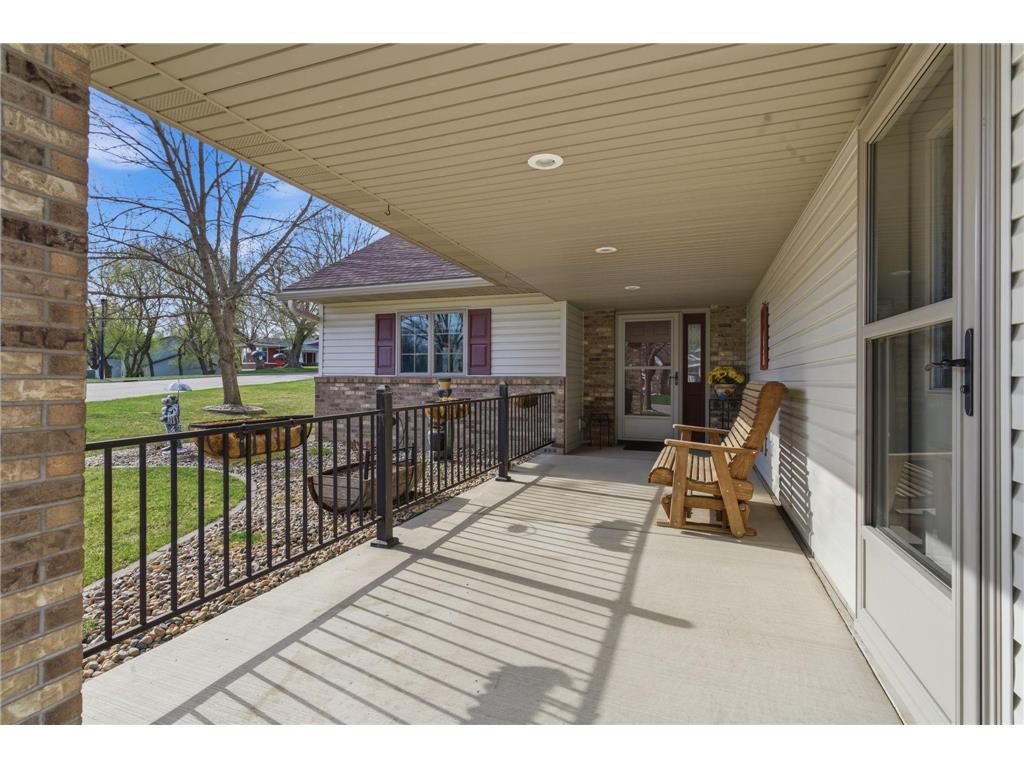 1600 Lower Trentwood Circle NE Willmar MN 56201 7062179 image2
