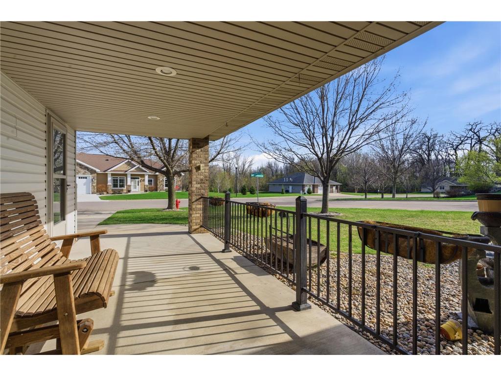 1600 Lower Trentwood Circle NE Willmar MN 56201 7062179 image3