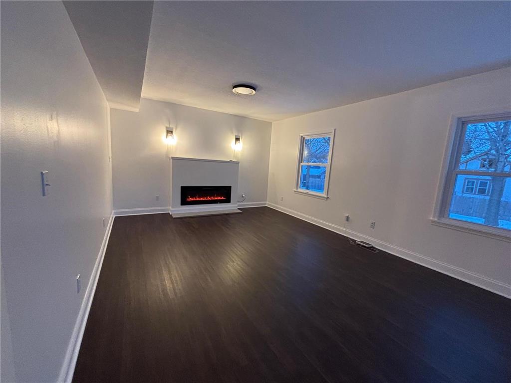 1600 Oliver Avenue N Minneapolis MN 55411 7016961 image5