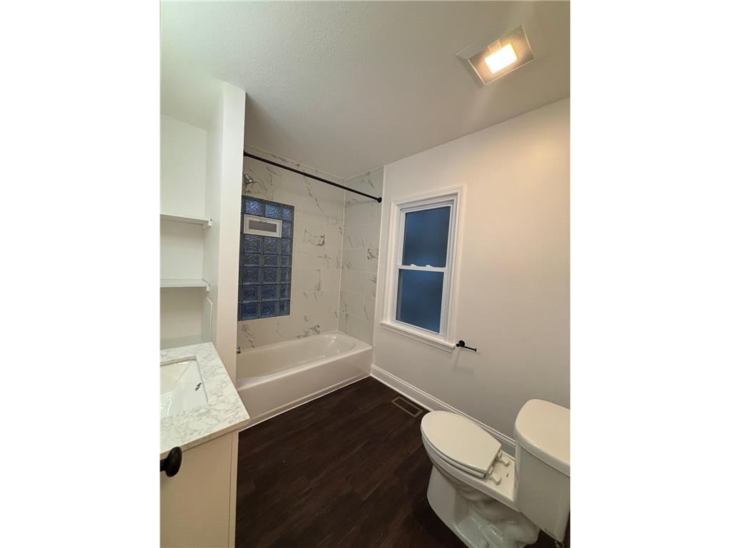 1600 Oliver Avenue N Minneapolis MN 55411 7016961 image8