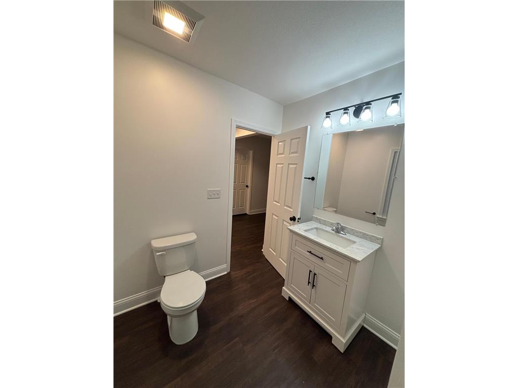 1600 Oliver Avenue N Minneapolis MN 55411 7016961 image9