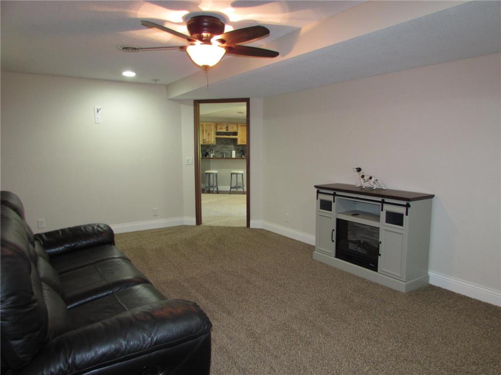 1600 S Prairie Avenue Fairmont MN 56031 7066860 image26
