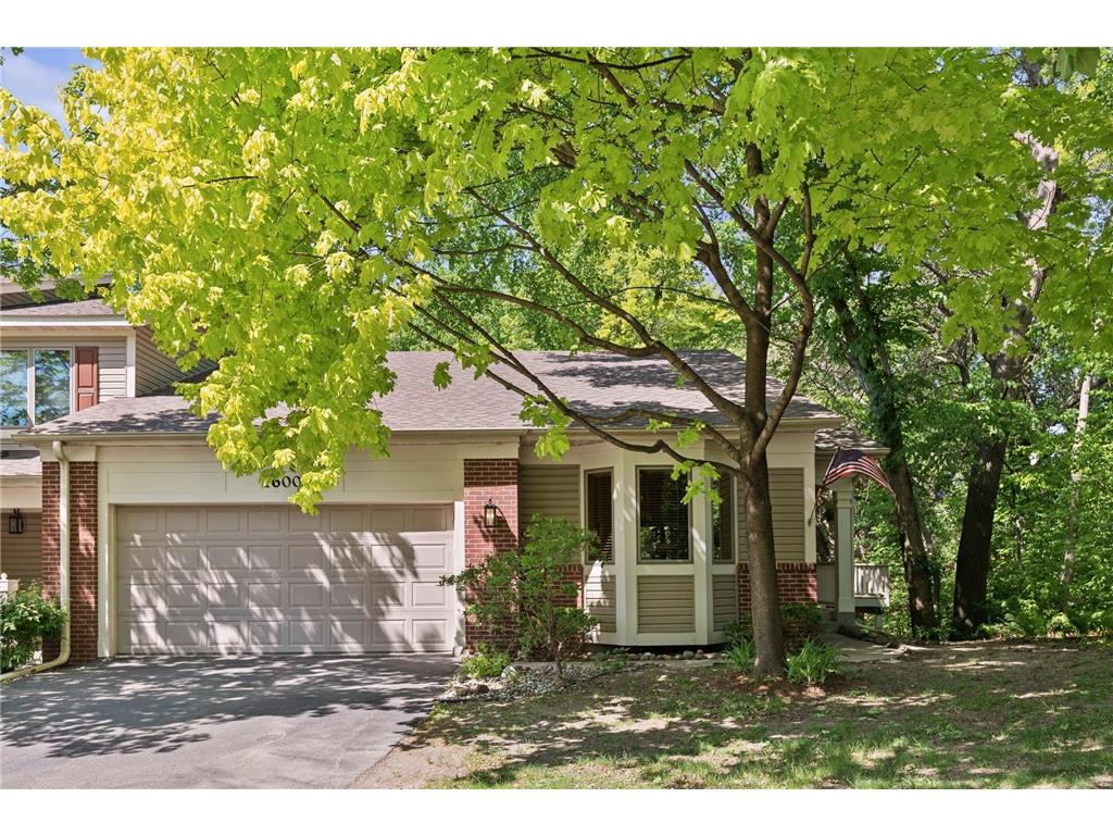 1600 Summit Shores Circle Burnsville MN 55306 6720756 image1