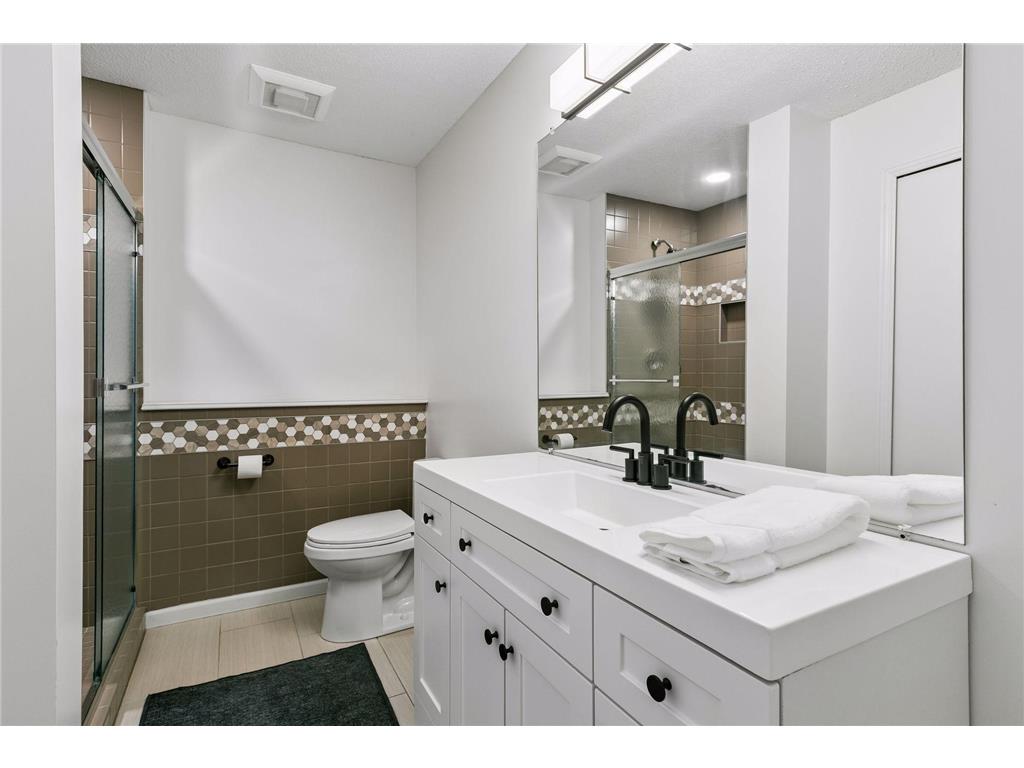 16008 Sheldon Avenue Eden Prairie MN 55344 7076488 image28