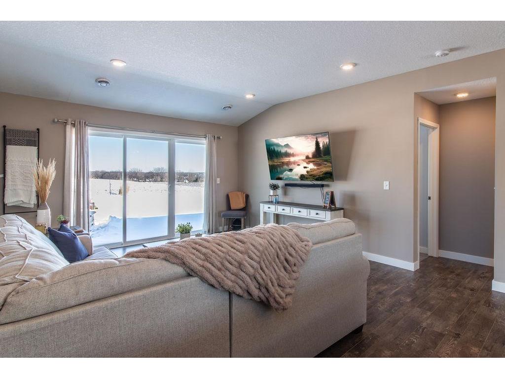 1601 18th Avenue NW Willmar MN 56201 7037599 image13