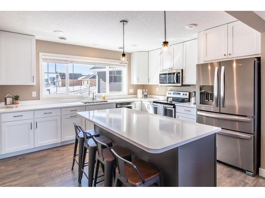1601 18th Avenue NW Willmar MN 56201 7037599 image3