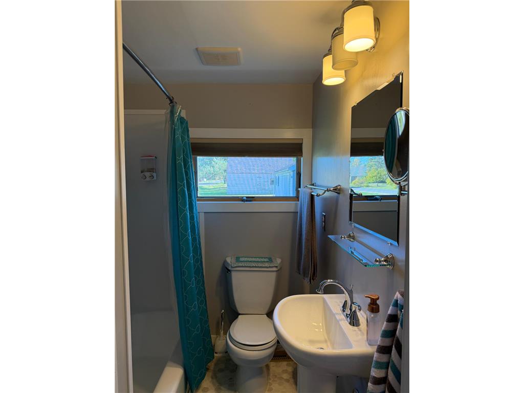 1601 2nd Avenue E International Falls MN 56649 6802983 image14