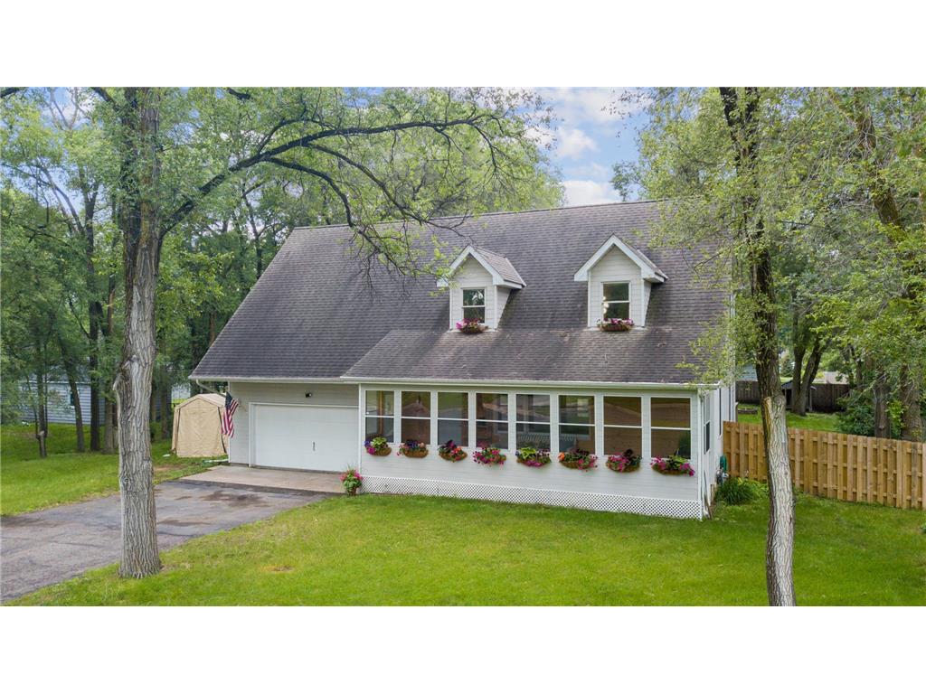 1601 73rd Avenue N Brooklyn Center MN 55444 6557463 image1