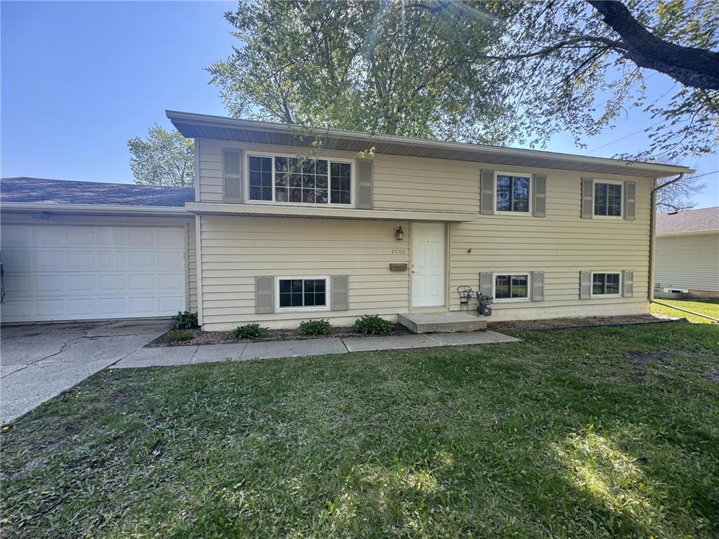 1601 8th Avenue NE Owatonna MN 55060 6718528 image1