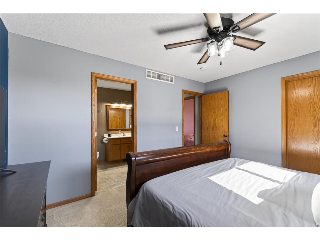 1601 Griffing Park Road Buffalo MN 55313 7063652 image10