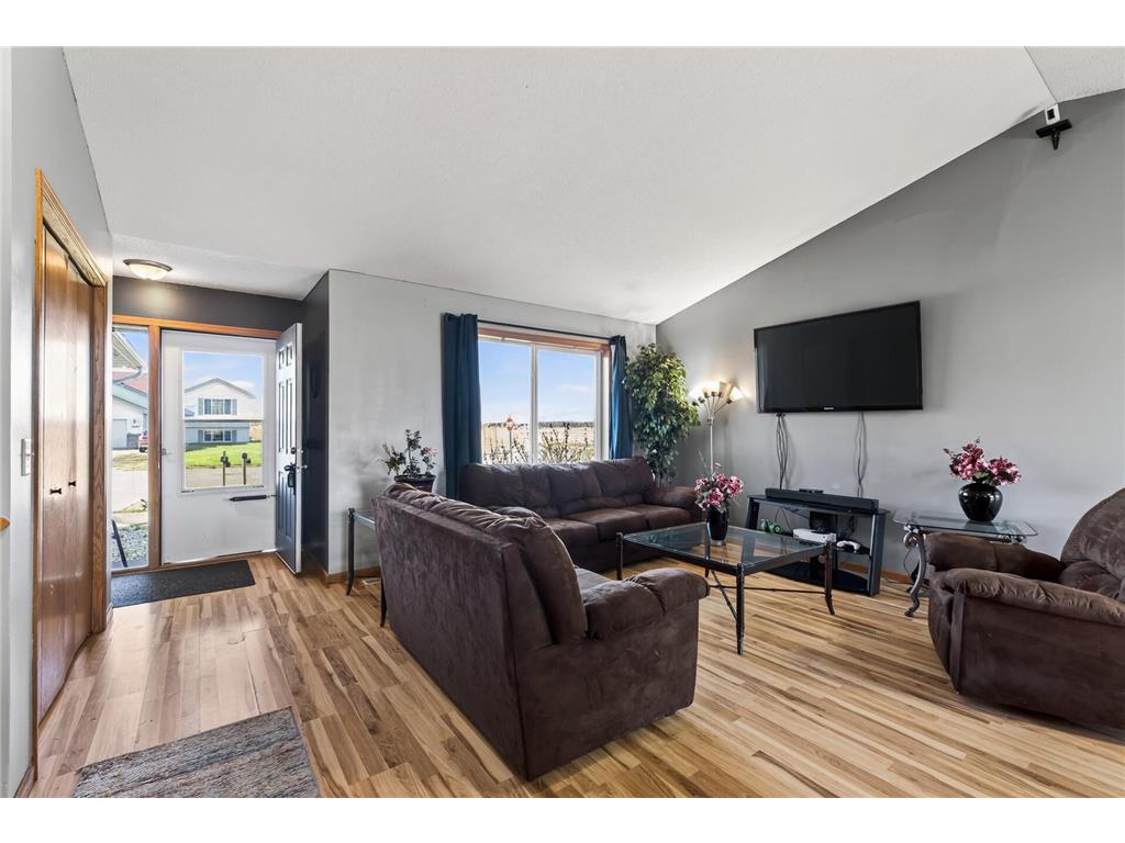 1601 Griffing Park Road Buffalo MN 55313 7063652 image2