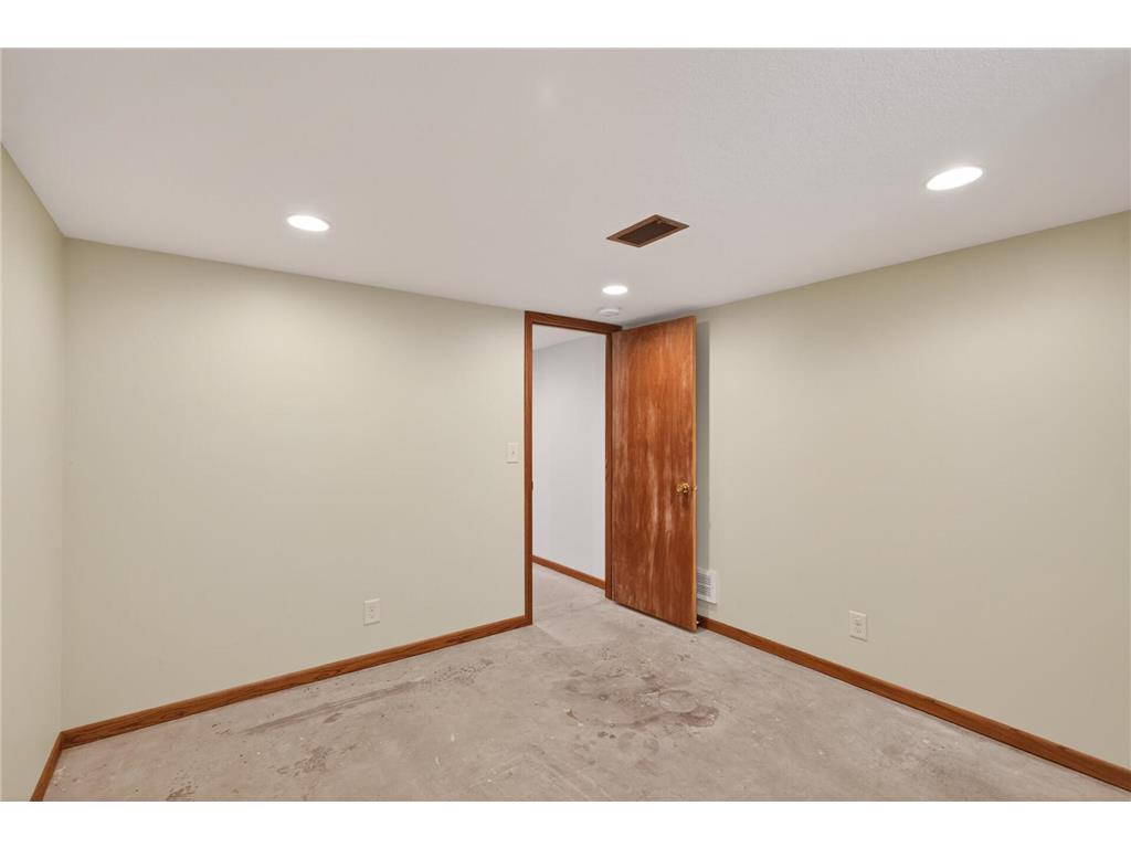 1601 Idaho Avenue S Saint Louis Park MN 55426 7062166 image10
